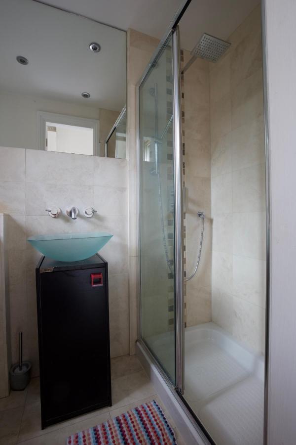 Large 2 Beds Flat Overlooking Clapham Common Park Londres Extérieur photo