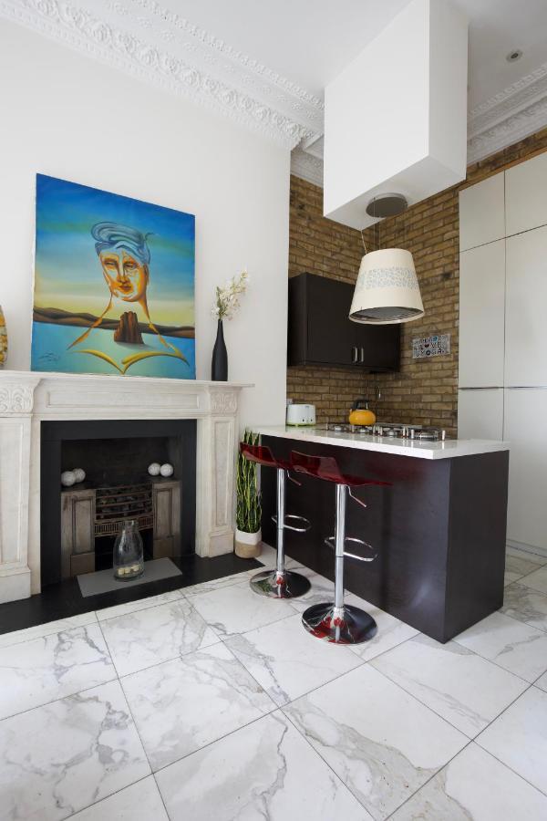 Large 2 Beds Flat Overlooking Clapham Common Park Londres Extérieur photo